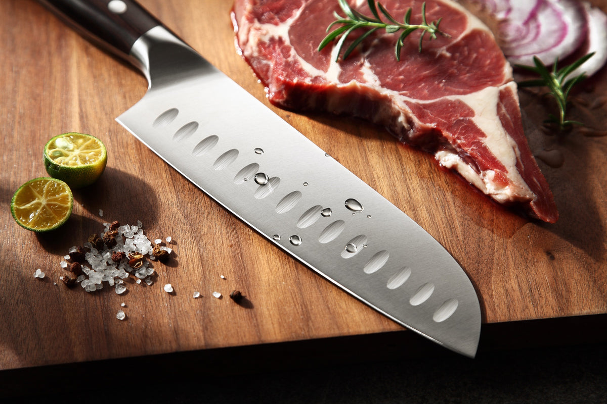 Cuchillo Santoku 18 cm · Yu Acero Alemán