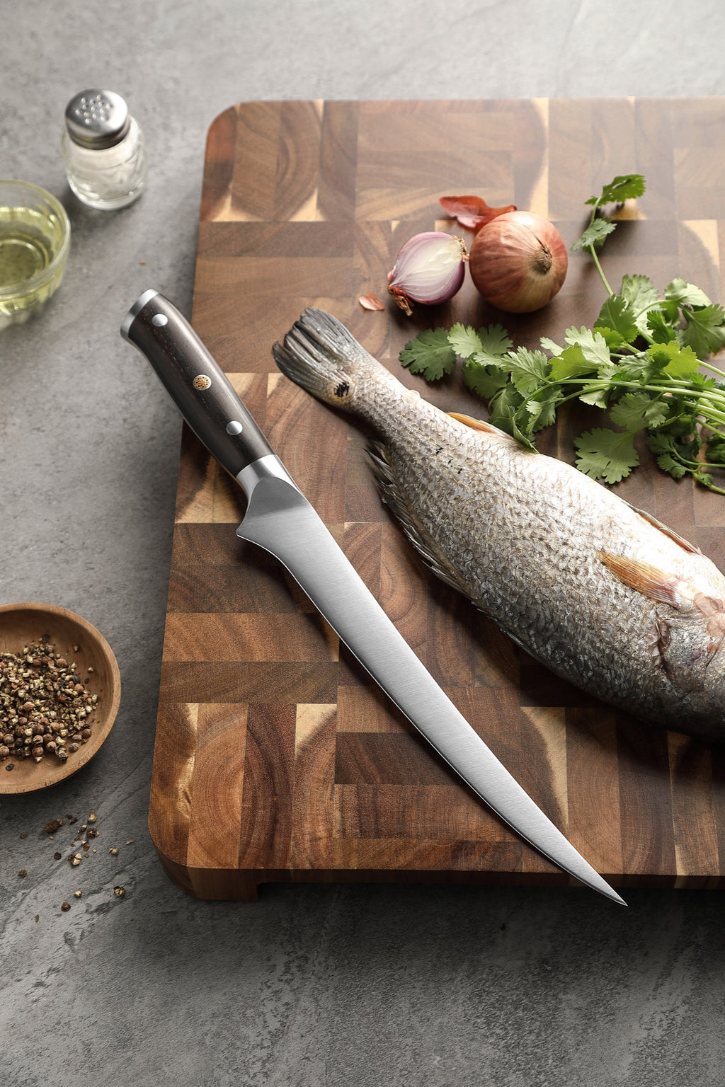 Cuchillo Fileteador 23 cm · Yu Acero Alemán